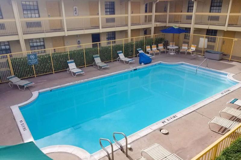 Clarion Inn Atlantic City Exterior foto